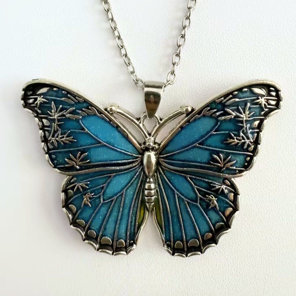 NWT Celestial Blue Butterfly Necklace Sparkling Oil-Drop Enamel Finish